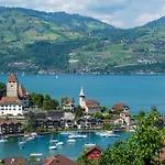 Jungfrau In See- Und Bergnaehe, Modern, Mit Balkon Und Aussicht Fuer 4 Gaeste Apartment