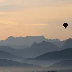 Jungfrau In See- Und Bergnaehe, Modern, Mit Balkon Und Aussicht Fuer 4 Gaeste Apartment