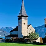 Jungfrau In See- Und Bergnaehe, Modern, Mit Balkon Und Aussicht Fuer 4 Gaeste *