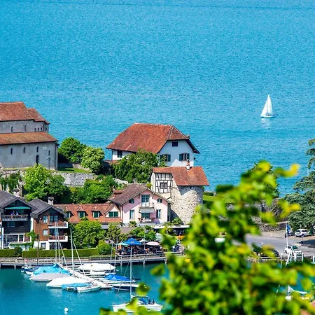 Appartamento Jungfrau In See- Und Bergnaehe, Modern, Mit Balkon Und Aussicht Fuer 4 Gaeste Spiez