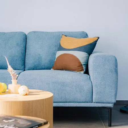 Jungfrau In See- Und Bergnaehe, Modern, Mit Balkon Und Aussicht Fuer 4 Gaeste