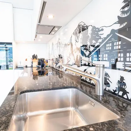 Apartment Jungfrau In See- Und Bergnaehe, Modern, Mit Balkon Und Aussicht Fuer 4 Gaeste