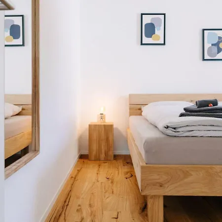 Jungfrau In See- Und Bergnaehe, Modern, Mit Balkon Und Aussicht Fuer 4 Gaeste Apartment *